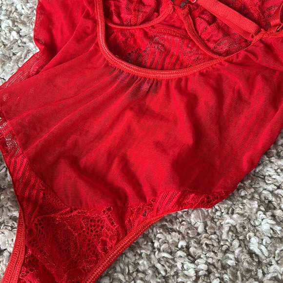 Lacey Red Pretty Little Thing Lingerie Sz S - Picture 6 of 7